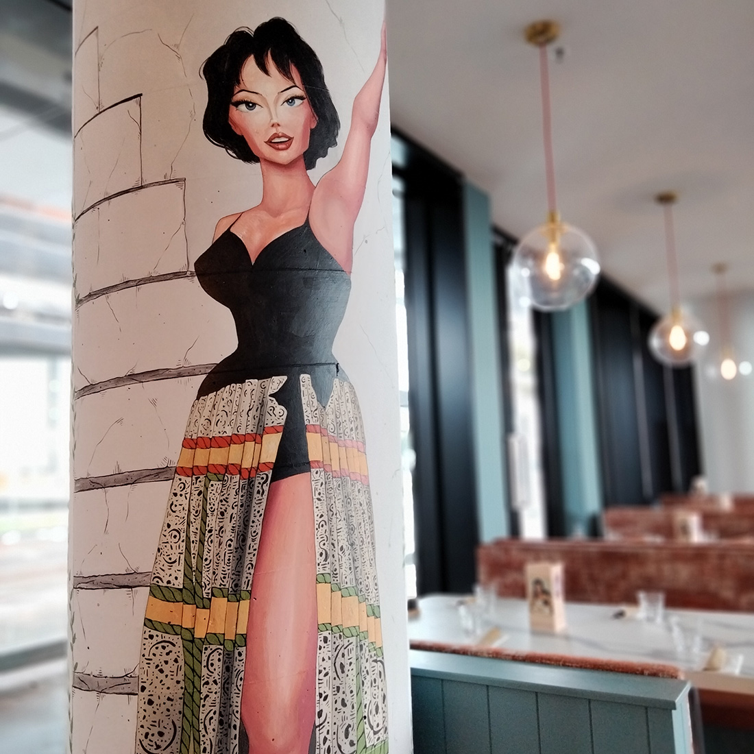 Mural of a cartoon girl in Melbourne